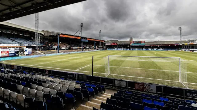 Kenilworth Road