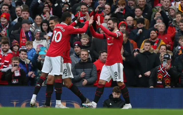 manchester United celebrate