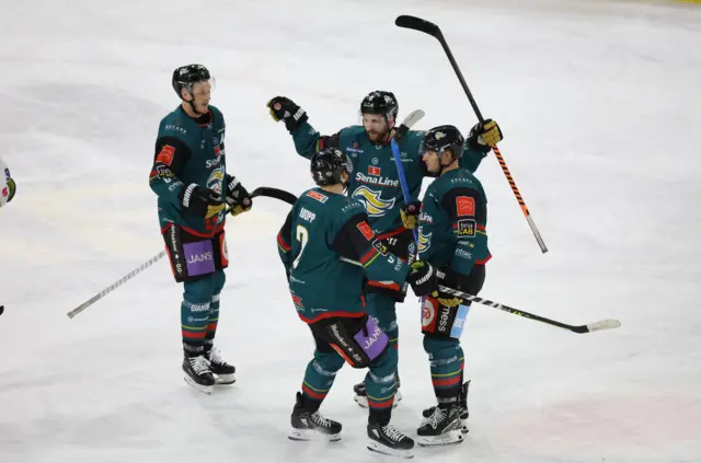 Giants celebrate Gabe Bast's goal