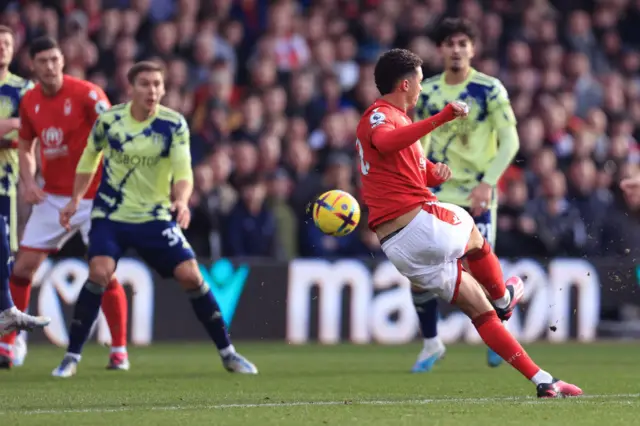 Brennan Johnson scores for Nottingham Forest