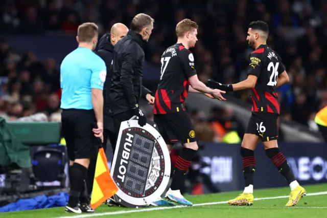 Kevin de Bruyne comes on for MAnchester City