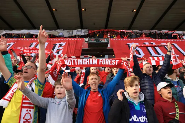 Nottingham Forest fans