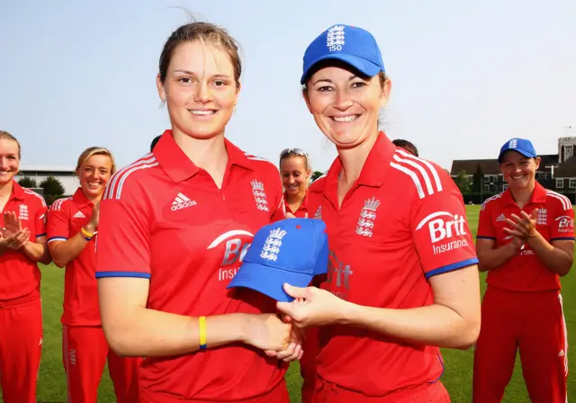 England's Amy Jones is presented with her ODI cap by Charlotte Edwards