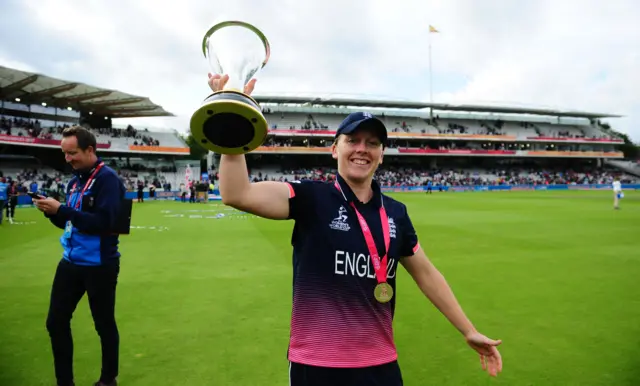 England captain Heather Knight celebrates with the trophy after leading England to the 2017 Women's World Cup