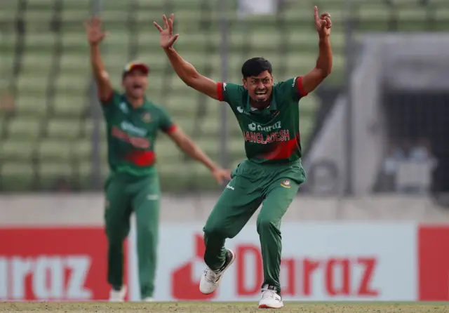 Bangladesh's Taijul Islam appeals for the wicket of England's Dawid Malan