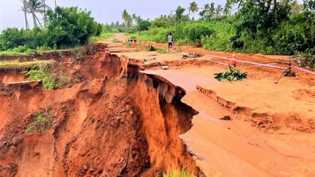 Road in Inhambane, Mozambique