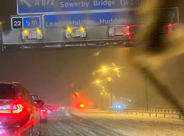 M62 Junction 22