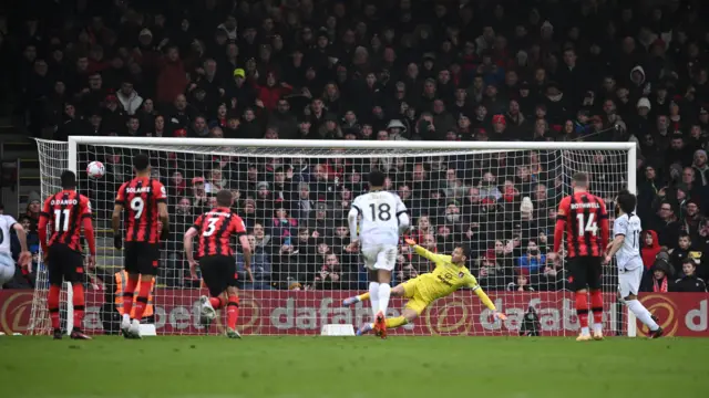 Liverpool's Mohamed Salah misses penalty v Bournemouth at Vitality Stadium