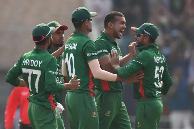 Taskin Ahmed celebrates