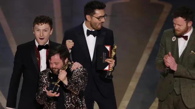 Tom Berkeley and Ross White win the Oscar for Best Live Action Short Film for "An Irish Goodbye"