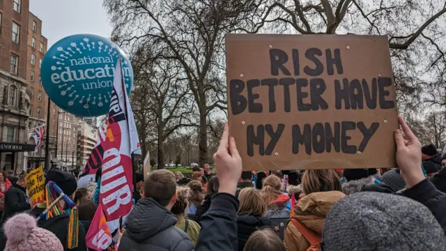 Crowds of striking teachers at the NEU rally in central London