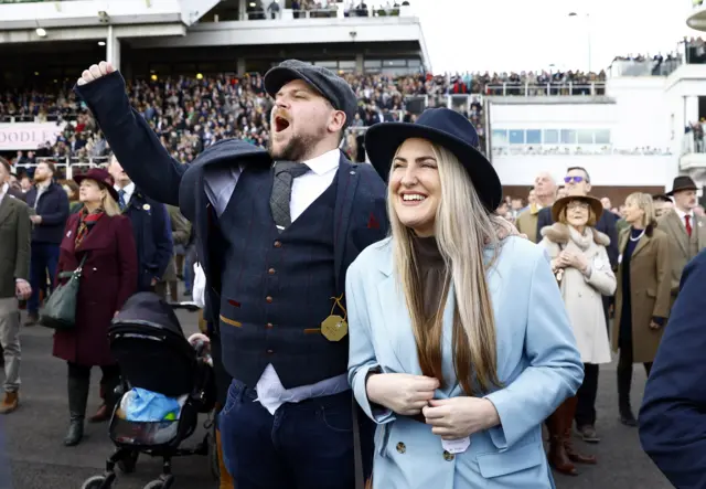 Racegoers