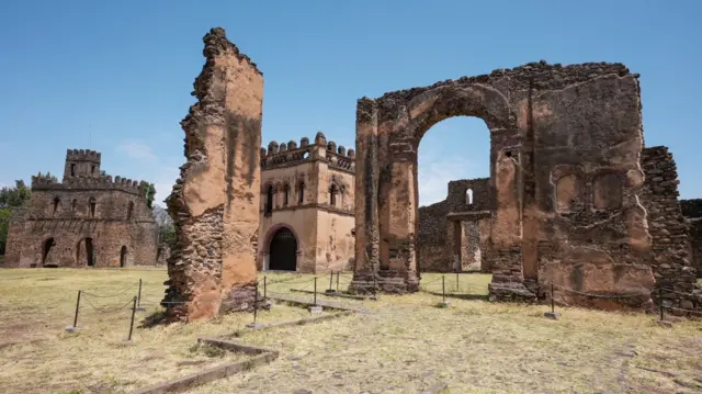 Located in the northern Ethiopian city of Gondar, the Fasil Ghebbi or Fasil Fortress dates back to the 17 Century. It hosted emperor including the titular King Fasiledes. It is UNESCO World Heritage Site for its architectural and historical significance.