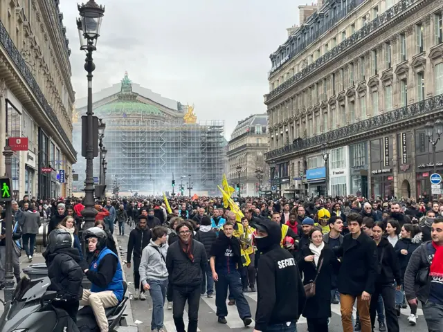 Demonstrators arriving at Place de l’Opera