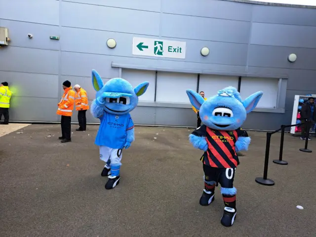 Man City mascots