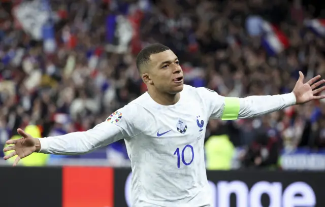 Kylian Mbappe celebrates