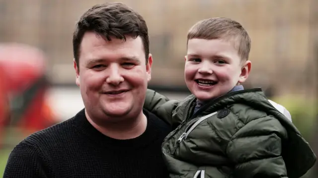 Dáithí and his father Máirtín