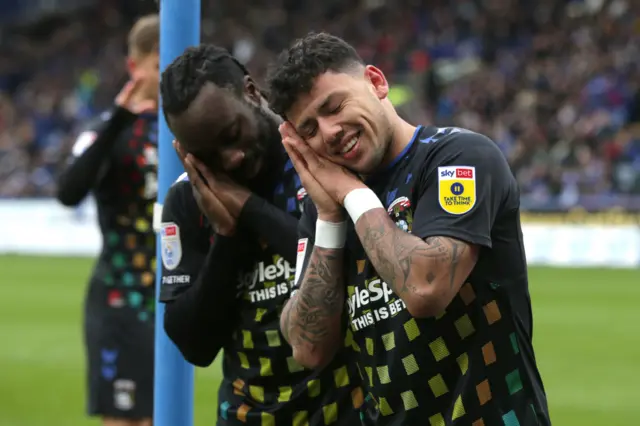 Gustavo Hamer celebrates his goal for Coventry