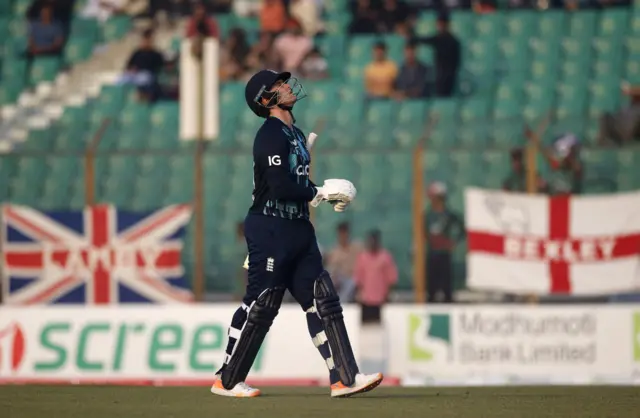 Jason Roy walks off after being dismissed