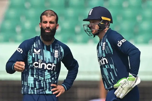 Moeen Ali and Jos Buttler talk tactics