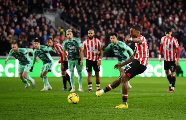 Ivan Toney scores Brentford's second goal.