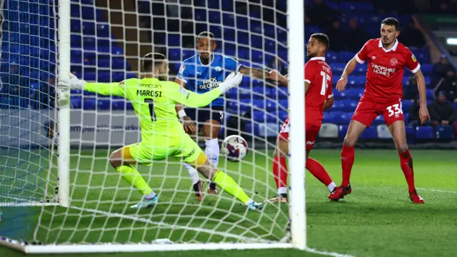 Jonson Clarke-Harris scores for Peterborough