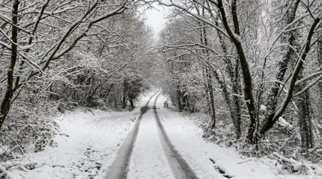 The mountain road between Pontypridd and Llanwonno