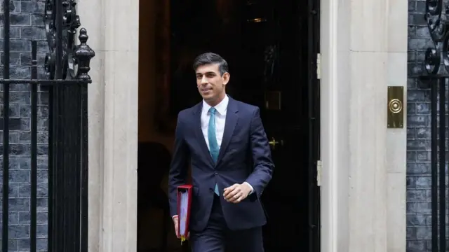 Rishi Sunak leaving Downing Street