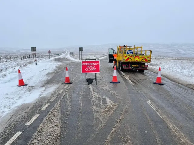 Cat and Fiddle pass