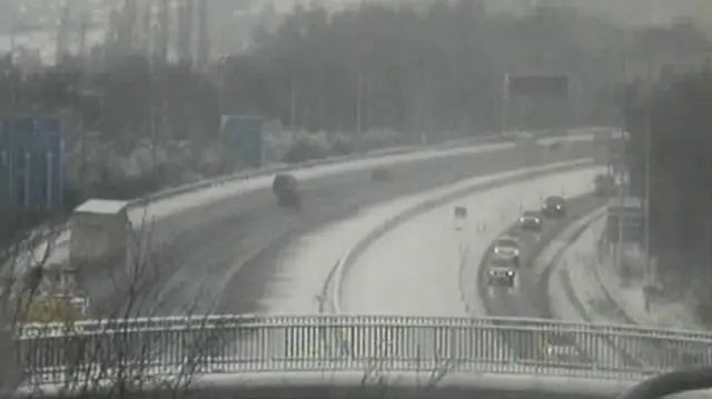 Image of snow on the M5