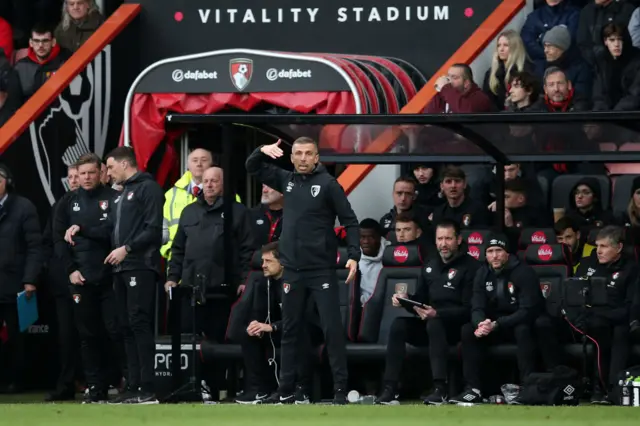 Gary O'Neil, Manager of AFC Bournemouth, gives the team instructions