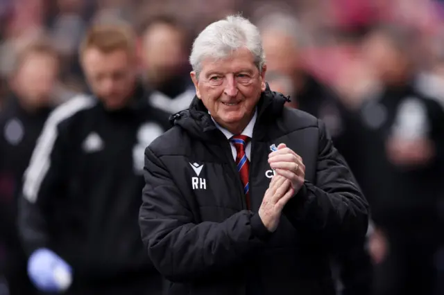 Roy Hodgson, Manager of Crystal Palace, applauds prior to during the Premier League match