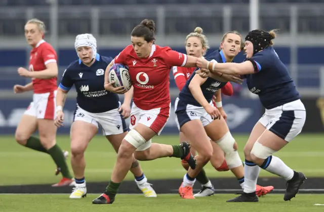 Sioned Harries of Wales makes a break that leads to her sides second try