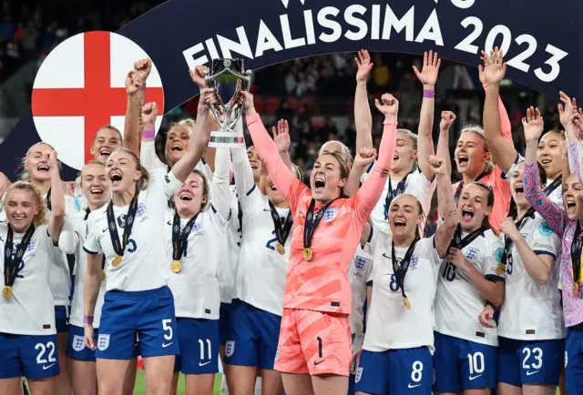 England lift Finalissima trophy