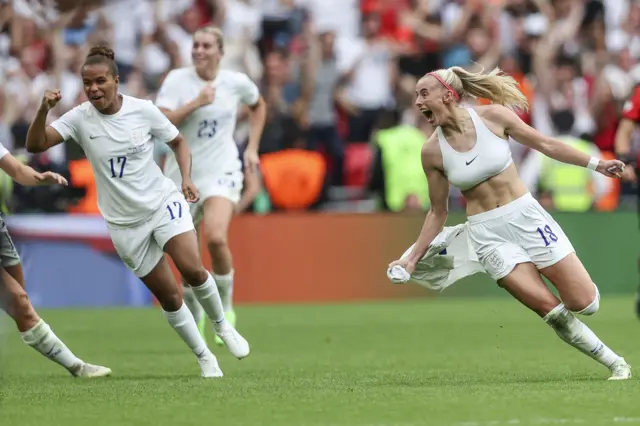 Chloe Kelly celebrates winning goal at Euro 2022