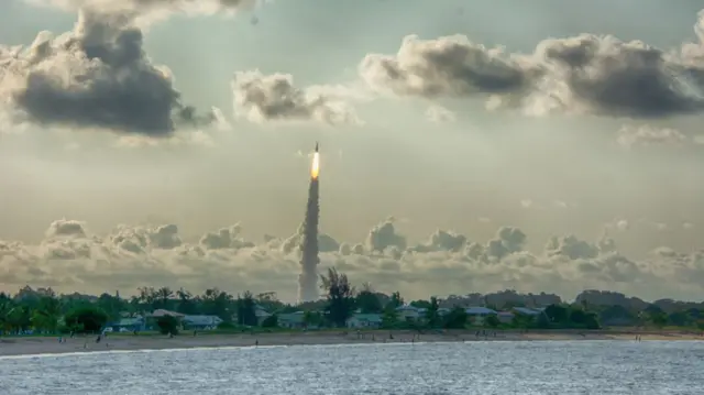 Juice takes off over Kourou