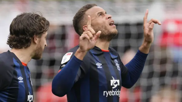 Luton celebrate