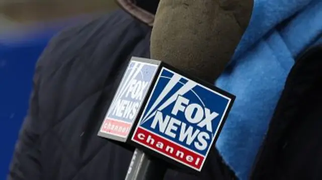 Fox microphone