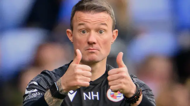 Noel Hunt gives two thumbs up to his players during Reading's 0-0 draw with Championship leaders Burnely