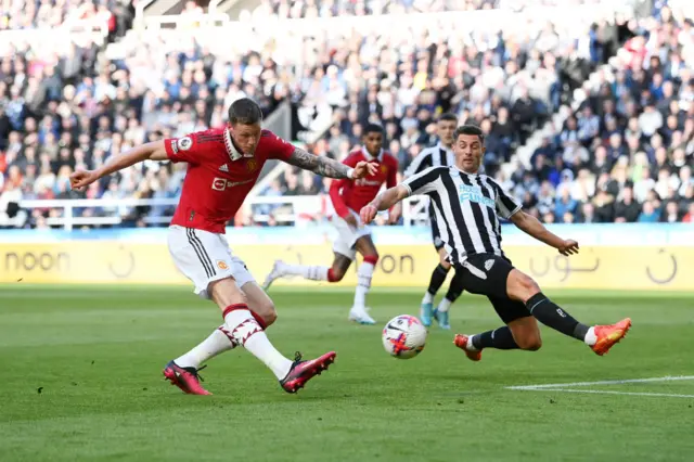 Wout Weghorst of Manchester United shoots during the Premier League match