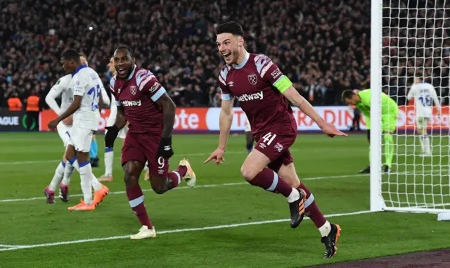 Declan Rice celebrates