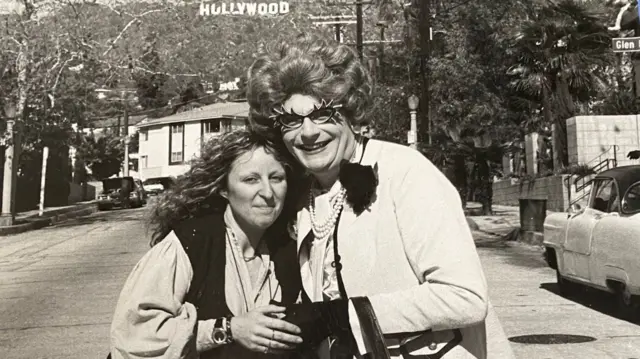 Judi Lesta pictured with Barry Humphries as Dame Edna in 1978