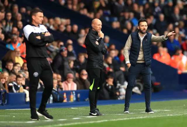 West Bromwich Albion manager Carlos Corberan (right) reacts as Sheffield United manager Paul Heckingbottom (left) looks on