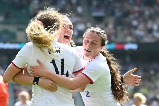 England celebrate Abby Dow's try