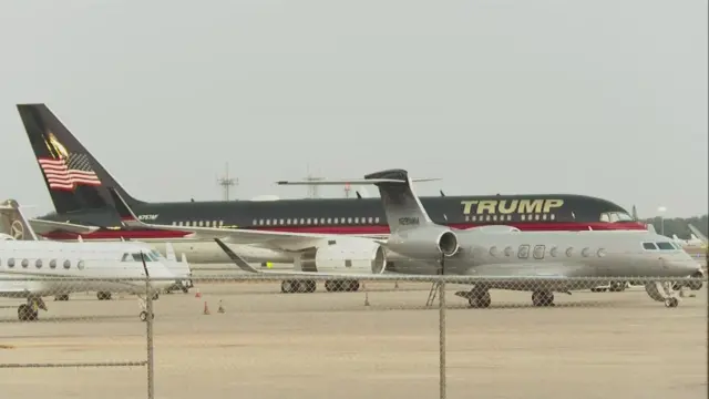 Trump jet at West Palm Beach airport