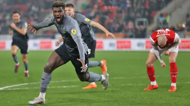 Cedric Kipre scores for Cardiff City