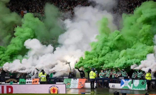 celtic fan smoke