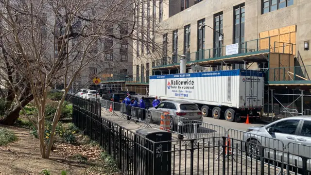 The scene behind the Manhattan Criminal Courthouse