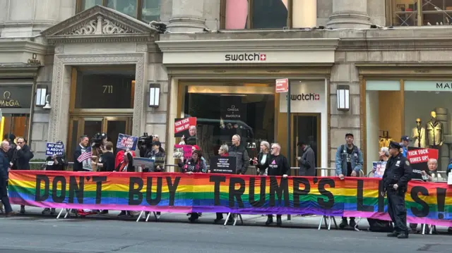 People protesting against Trump
