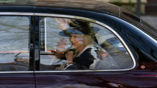 King and Queen Consort arrive at York Minster